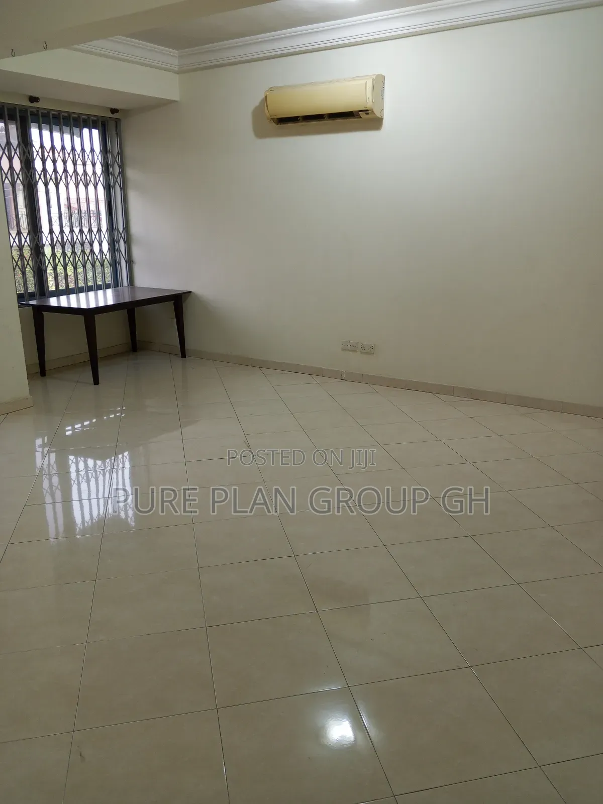 3bdrm Apartment in Abelemkpe, Lincoln School Area for rent