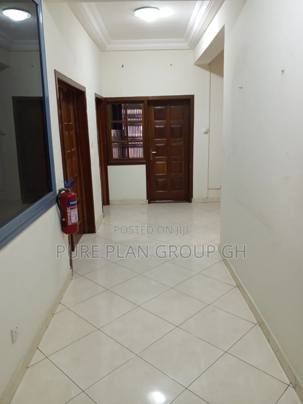 3bdrm Apartment in Abelemkpe, Lincoln School Area for rent