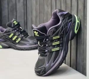 Nice Adidas Sneaker