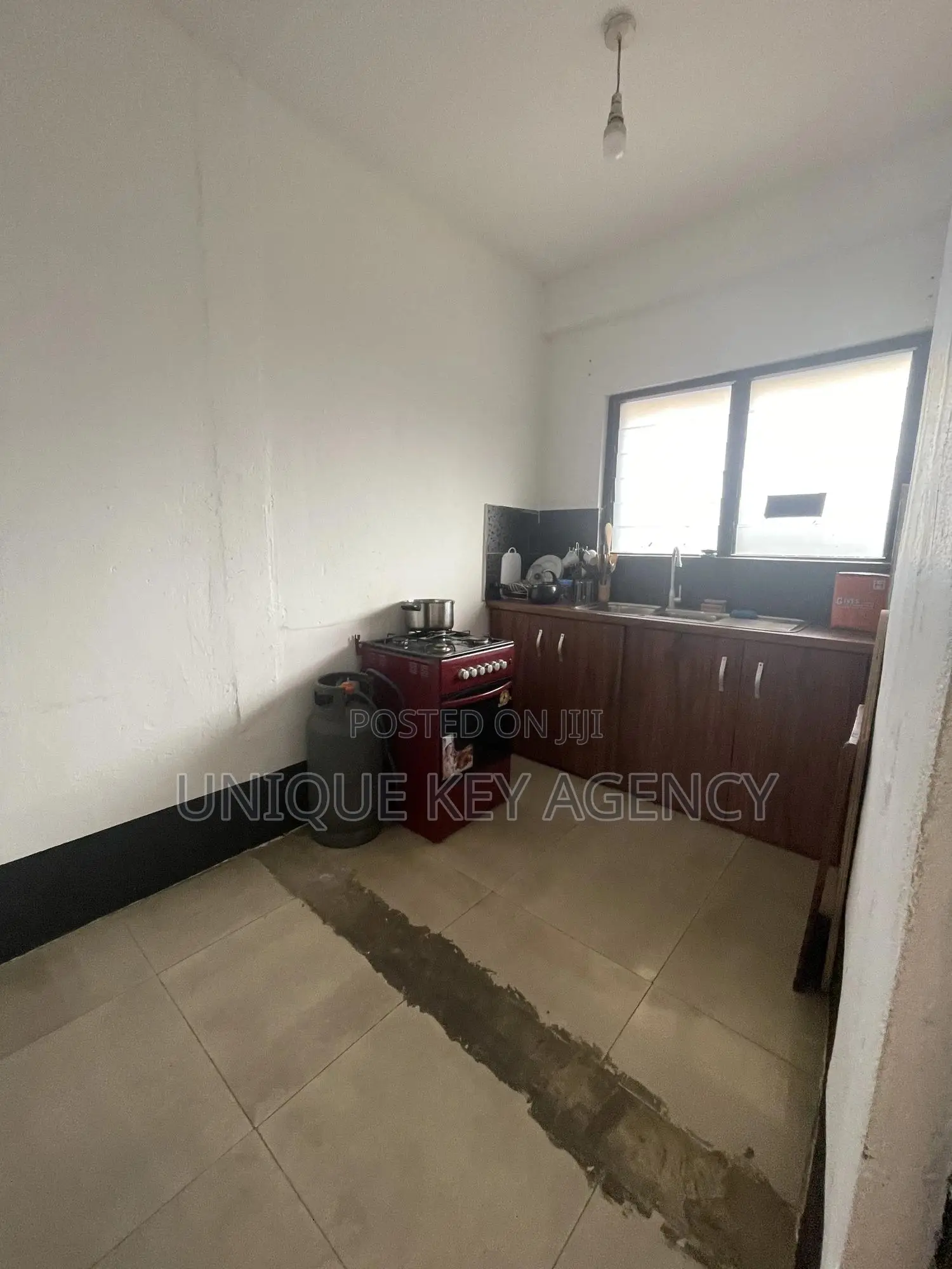 Furnished 1bdrm Apartment in Unique Key Agency, Tesano for rent