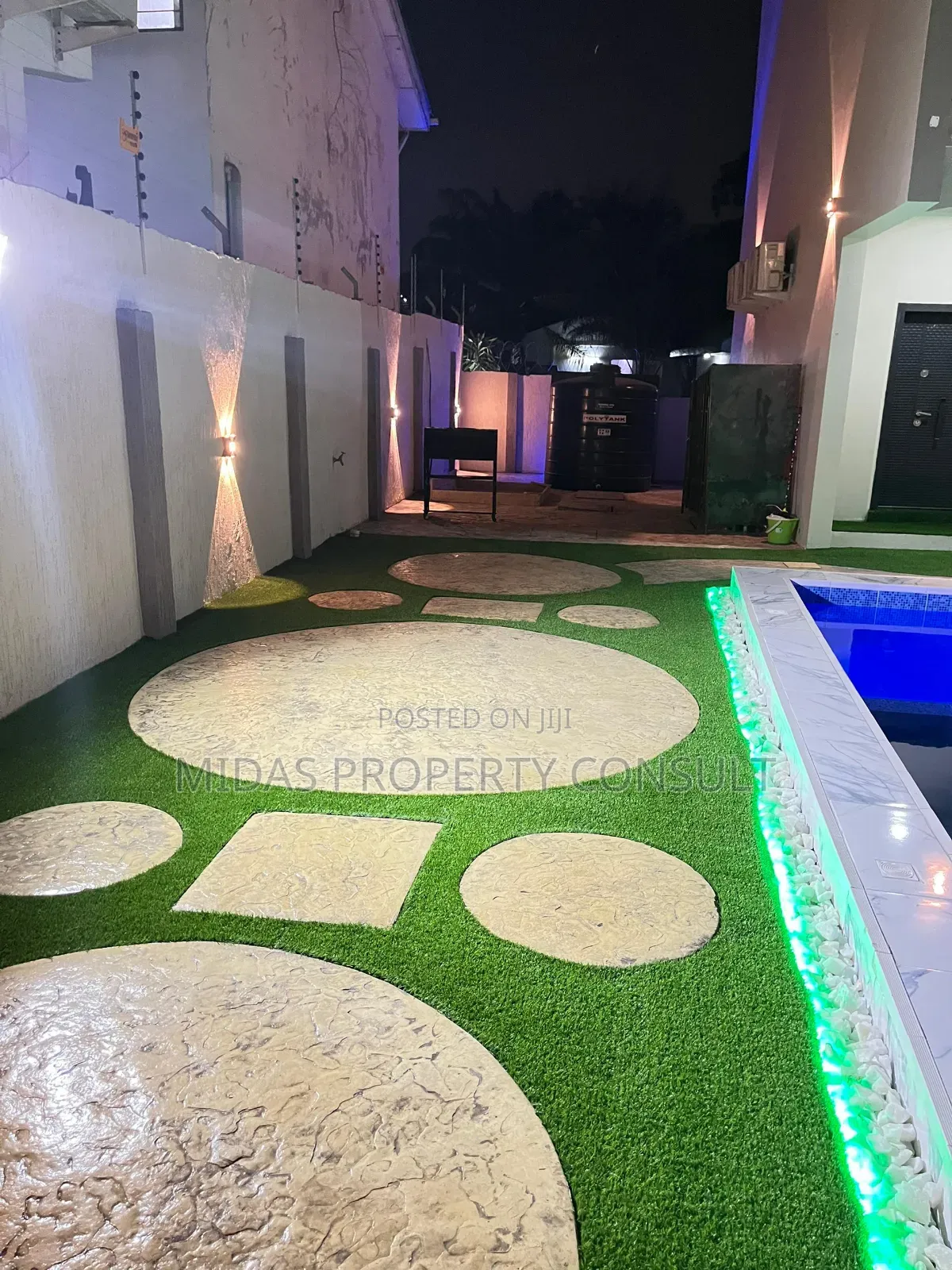 4bdrm House in Cantonment, Cantonments for sale