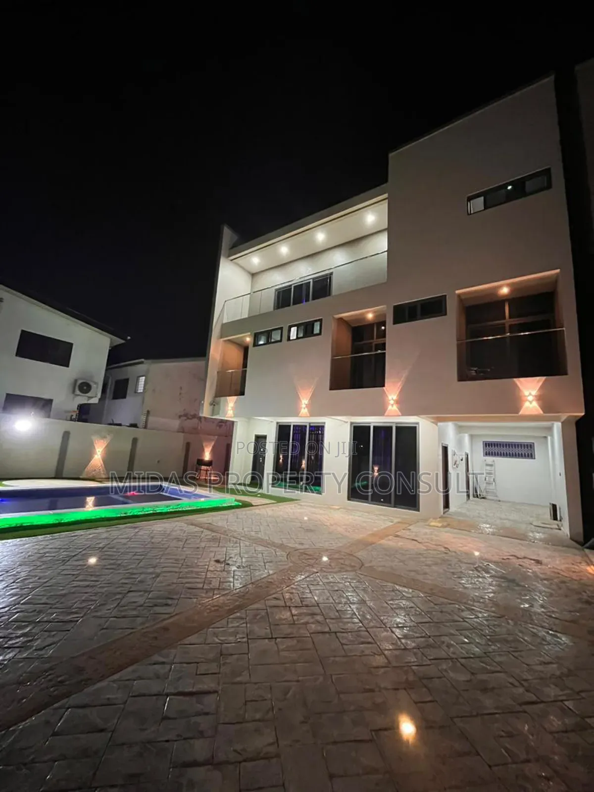 4bdrm House in Cantonment, Cantonments for sale
