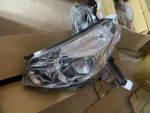 Pontiac Vibe 2009-2010 Headlights