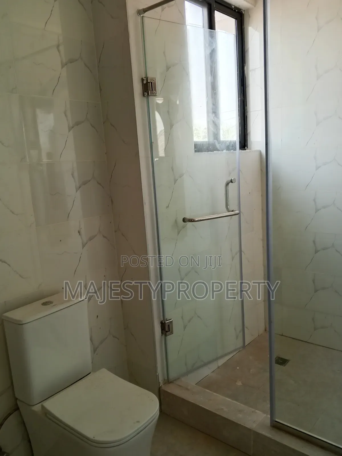 2bdrm Duplex in School Junction for rent