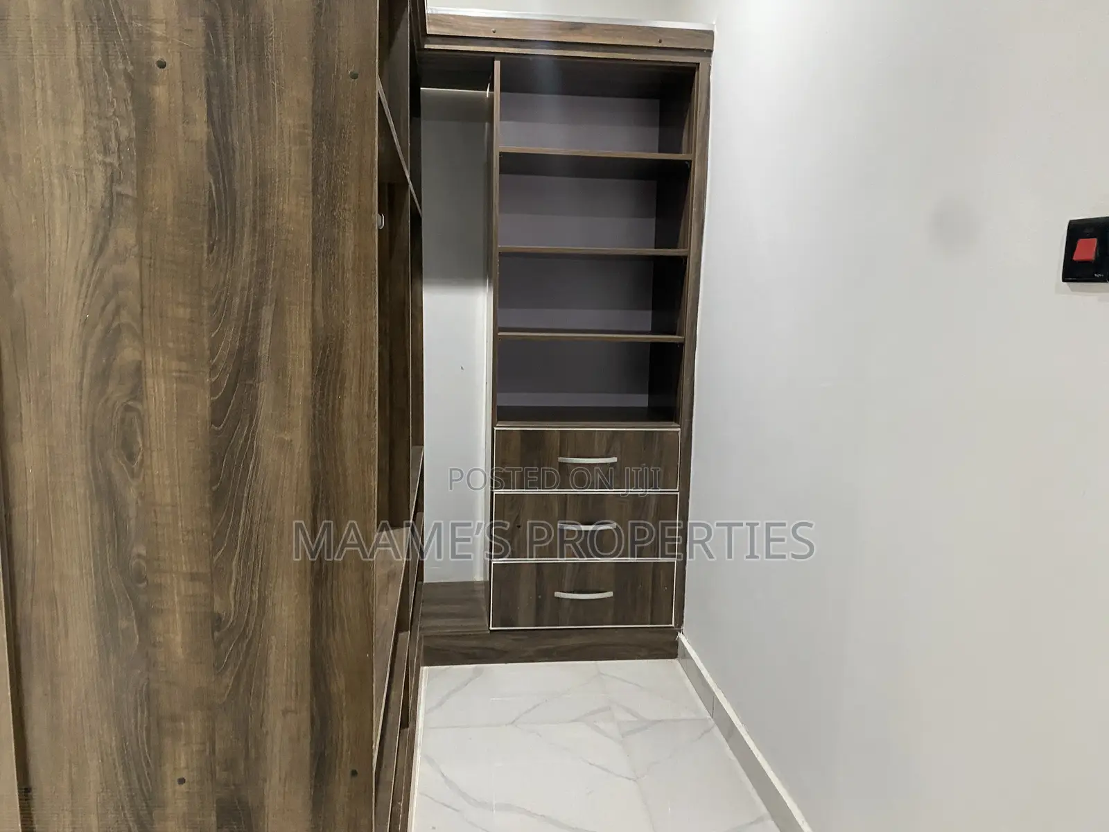 5bdrm Duplex in Bortiano for sale