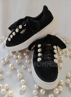 Puma Suede Platform (Pearl)