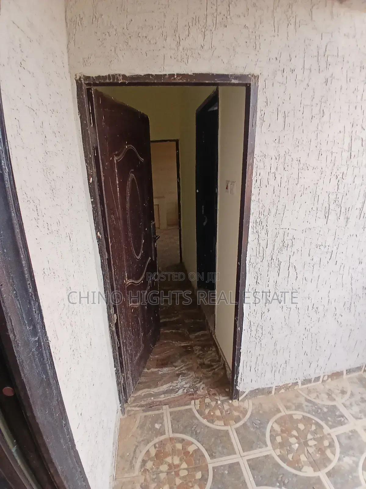 1bdrm Apartment in New Jerusalem, Tema Metropolitan for rent