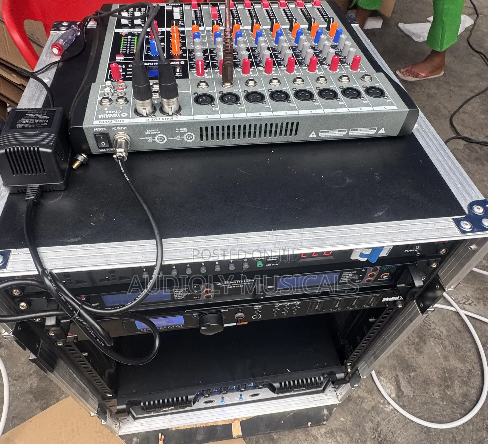 Amplifier Rack Set