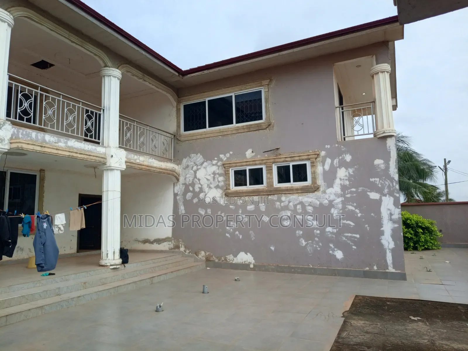7bdrm House in Bortianor for sale