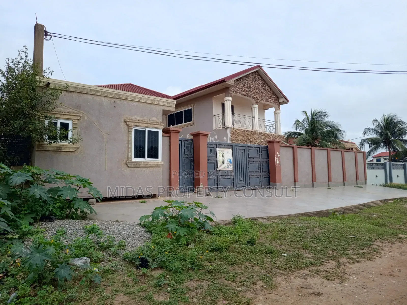 7bdrm House in Bortianor for sale