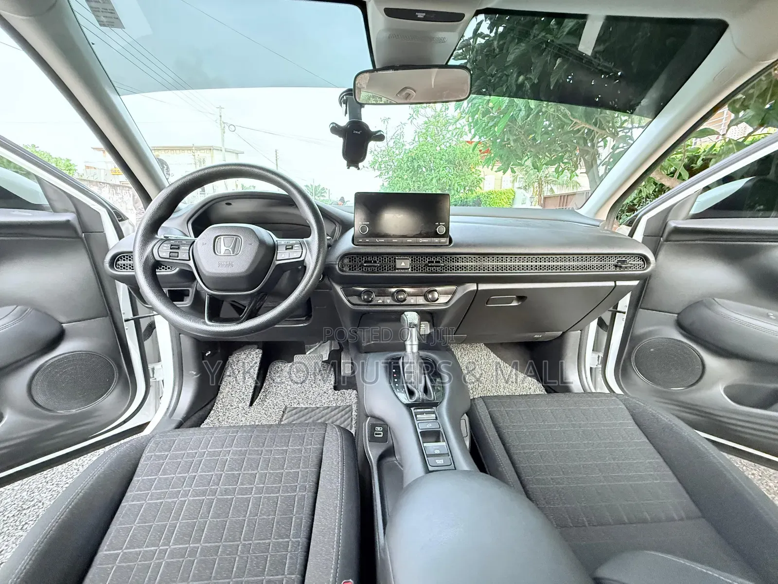 Honda HR-V LX 2WD CVT 2023 White