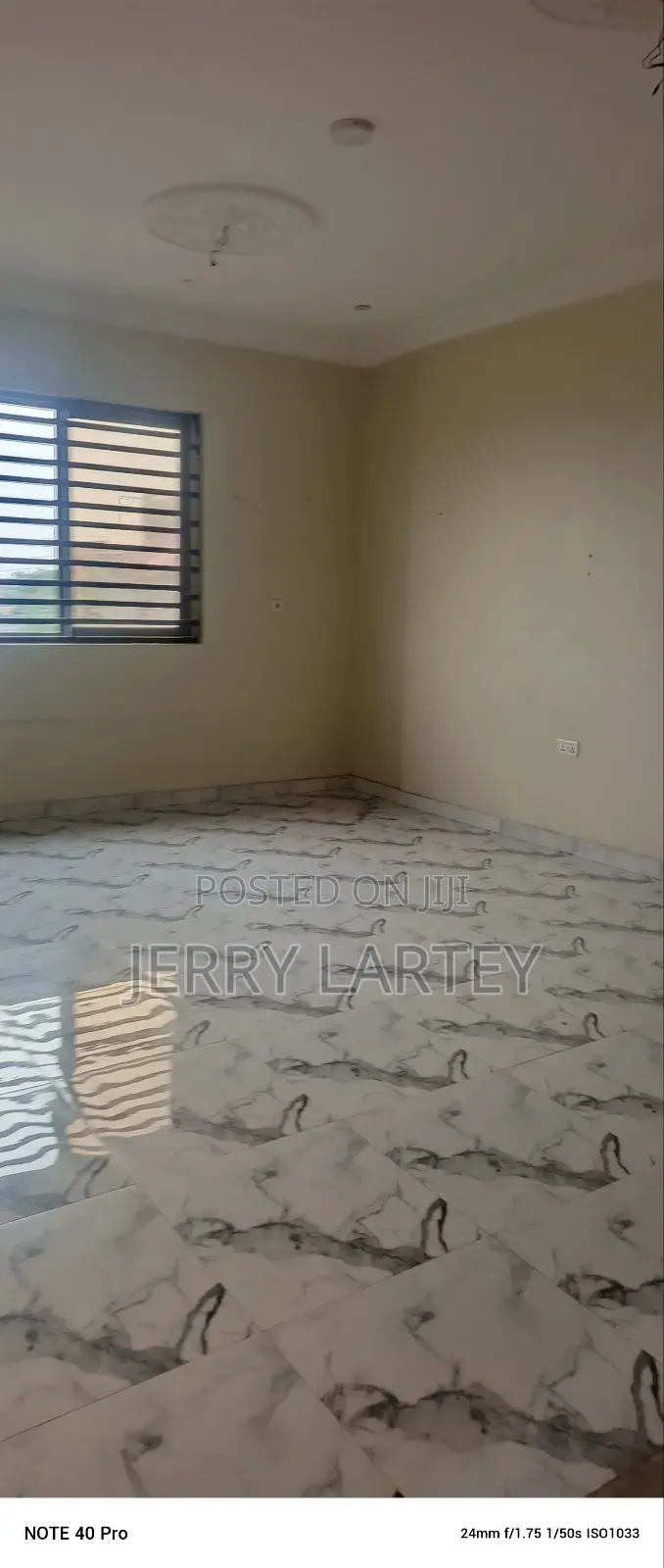 3bdrm Apartment in Dansoman for rent