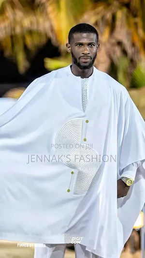Simple Classic Men's 3 Agbada