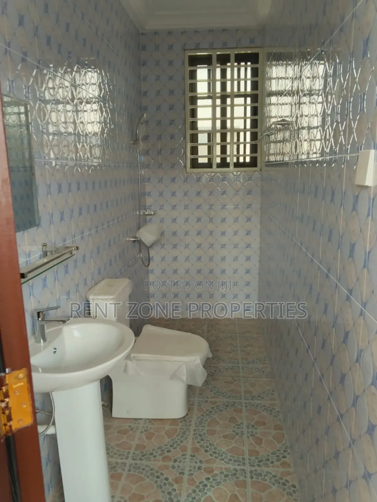 2bdrm Apartment in West Legon for rent