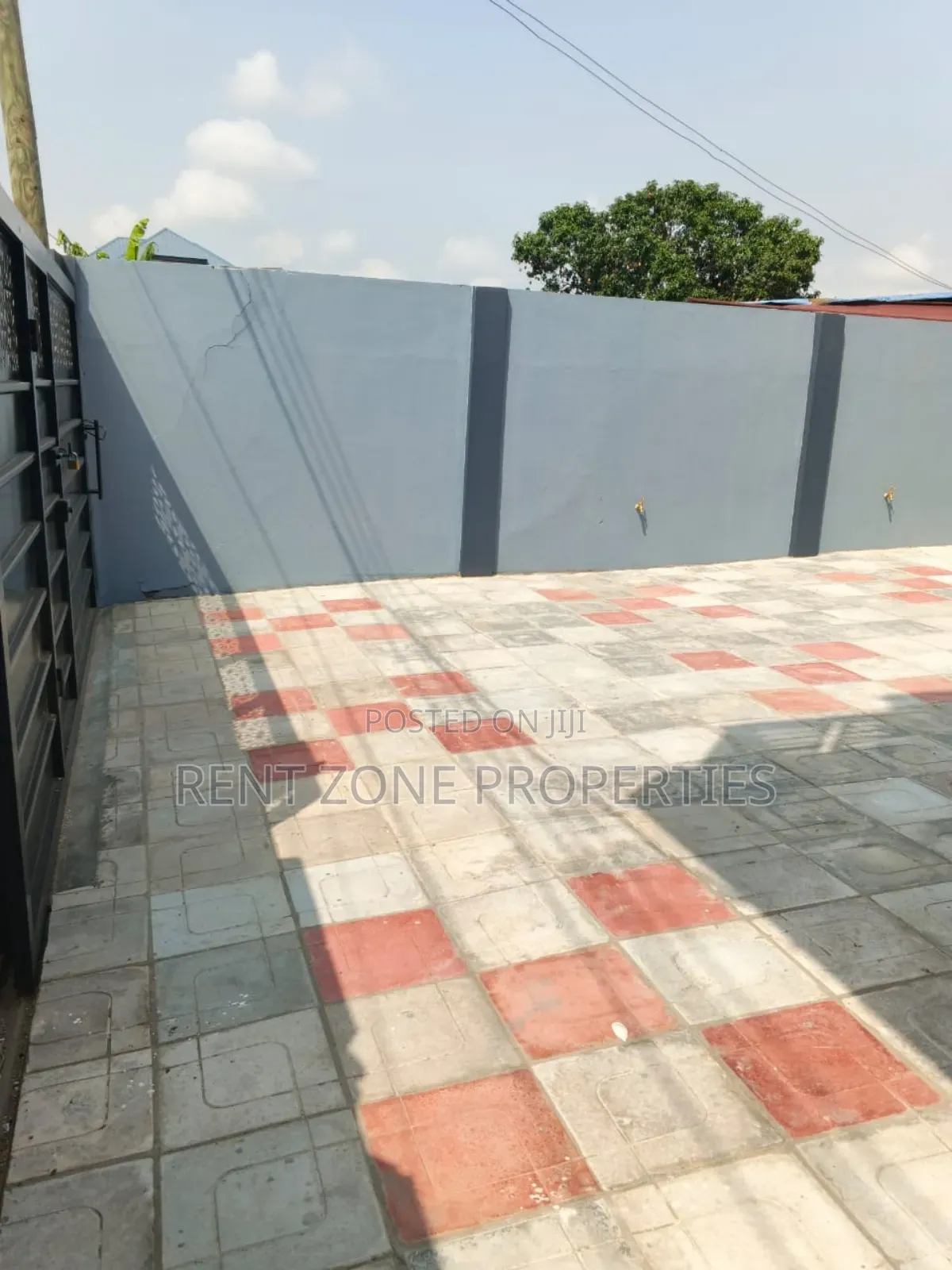2bdrm Apartment in West Legon for rent