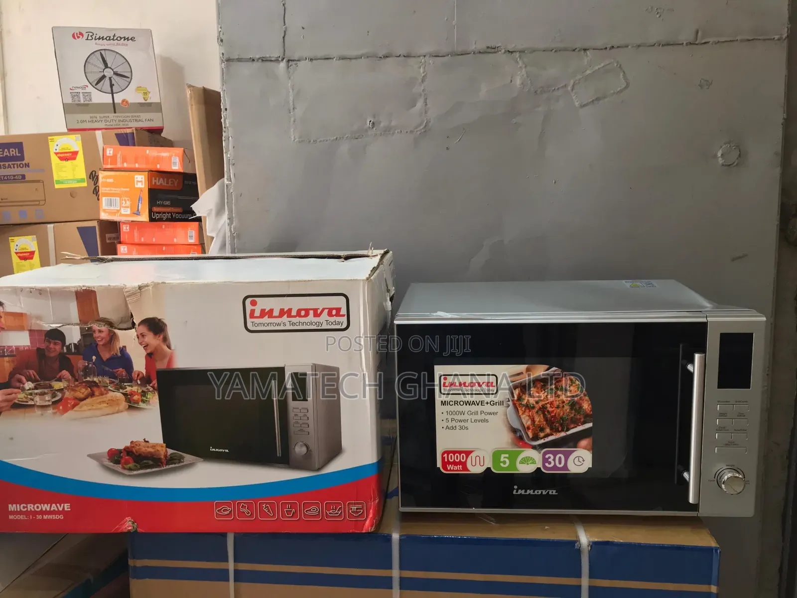 Large Capacity Innova 30 Litre Digital Microwave With Oven & Grill