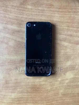 Apple iPhone 7 32 GB Black
