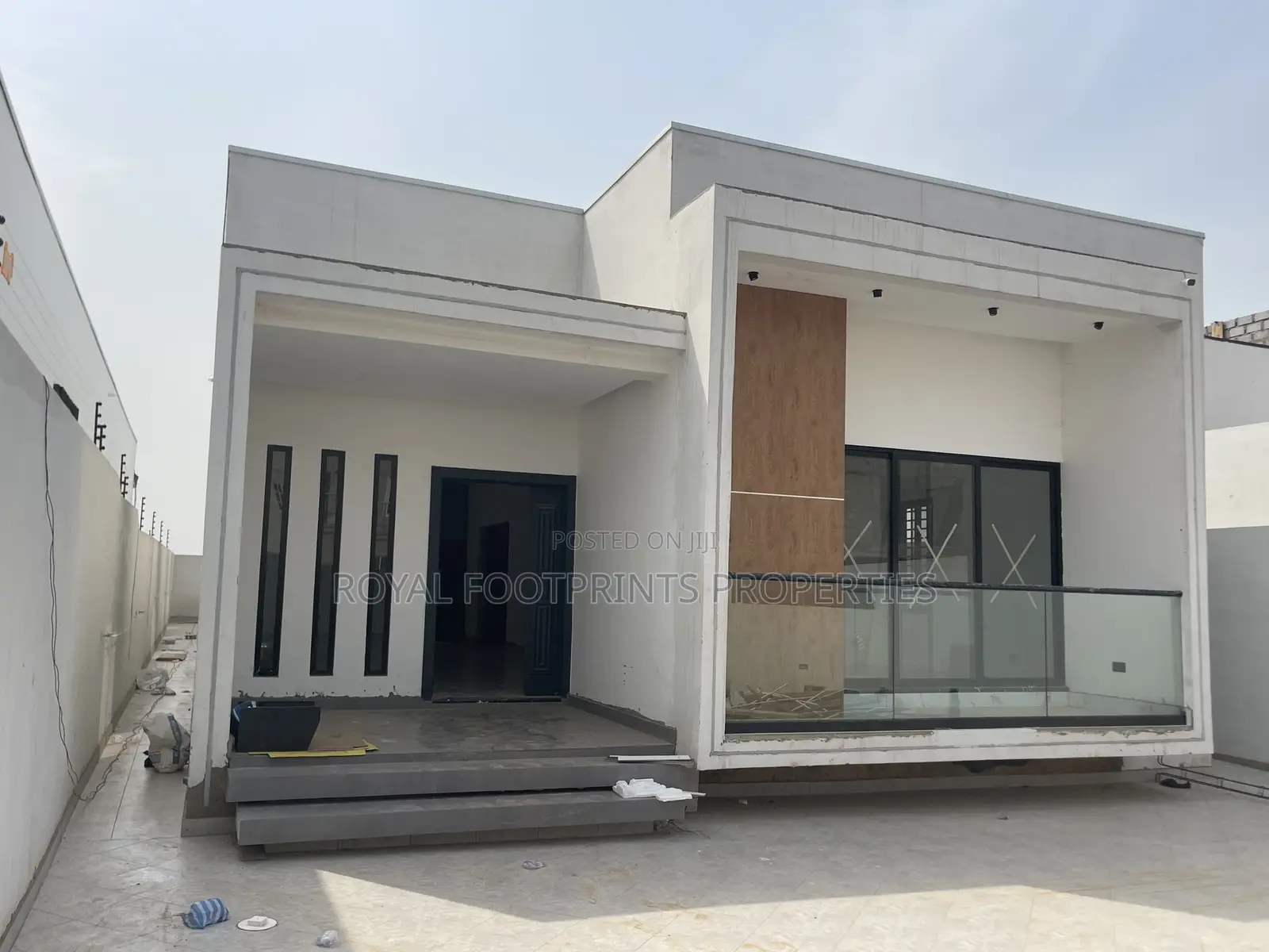 3bdrm House in Royal Footprints, Lake Side Estate for rent