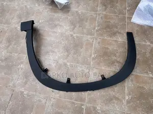 Toyota Highlander 2024-2024 Fender Mounding Available