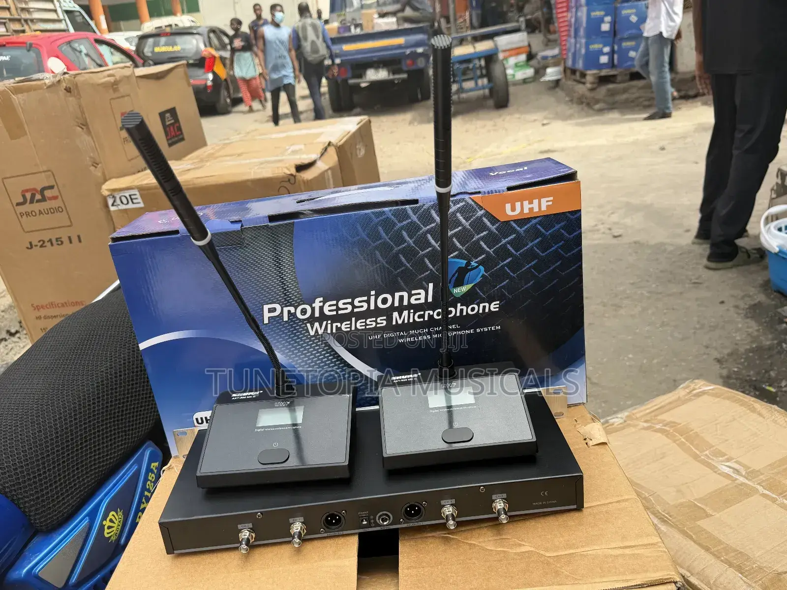 Shure Axt-500 Mk Ii Professional 2in1 Conference Wireless Microphone