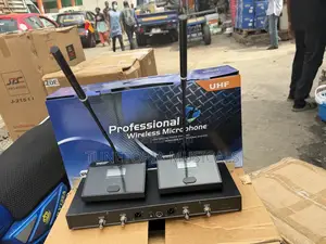 Shure Axt-500 Mk Ii Professional 2in1 Conference Wireless Microphone