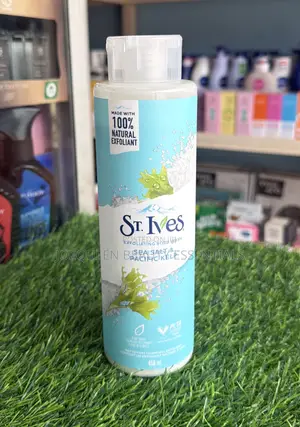 St Ives Body Wash 450ml