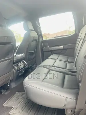 Ford F-150 LARIAT 2022 Silver