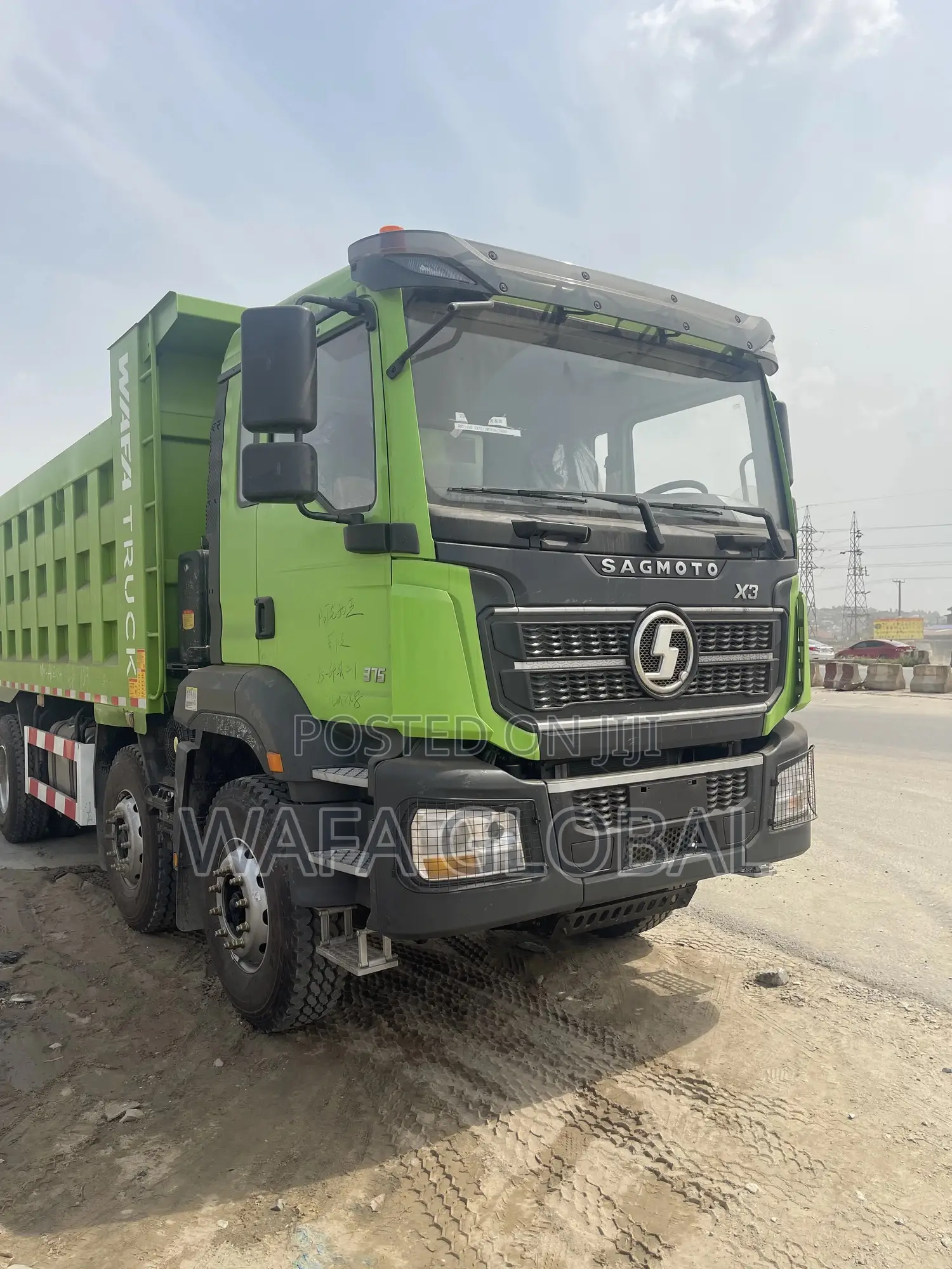 25 Cubic Sagmoto X3 Tipper Truck