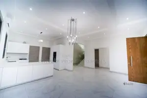 4bdrm House in East Legon, Boundary Road Area for sale