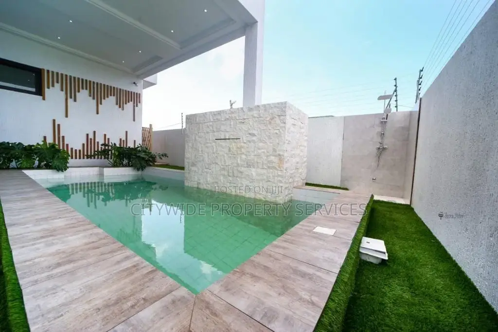4bdrm House in East Legon, Boundary Road Area for sale