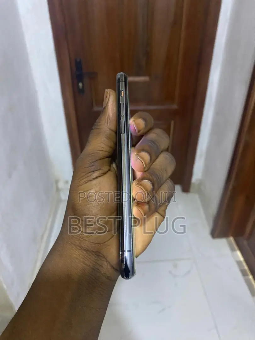 Apple iPhone 11 Pro 256 GB Gray