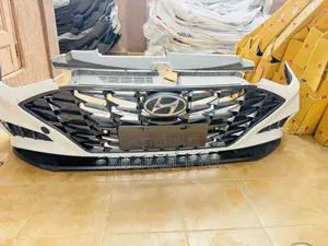 Hyundai Elantra 24 - 25 Compete Front Bumper