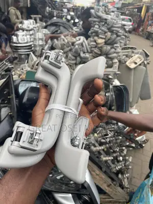 Roof Grab Handle for Corolla ,Yaris , Vitz , Hillux, ,Vibe Camry, Civ