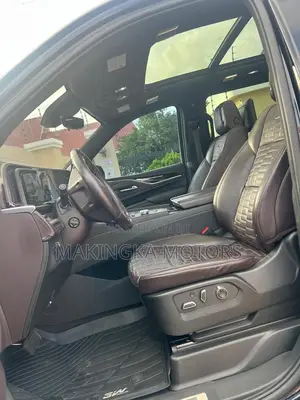 Cadillac Escalade Premium Luxury Platinum 2023 White
