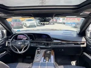 Cadillac Escalade Premium Luxury Platinum 2024 Black