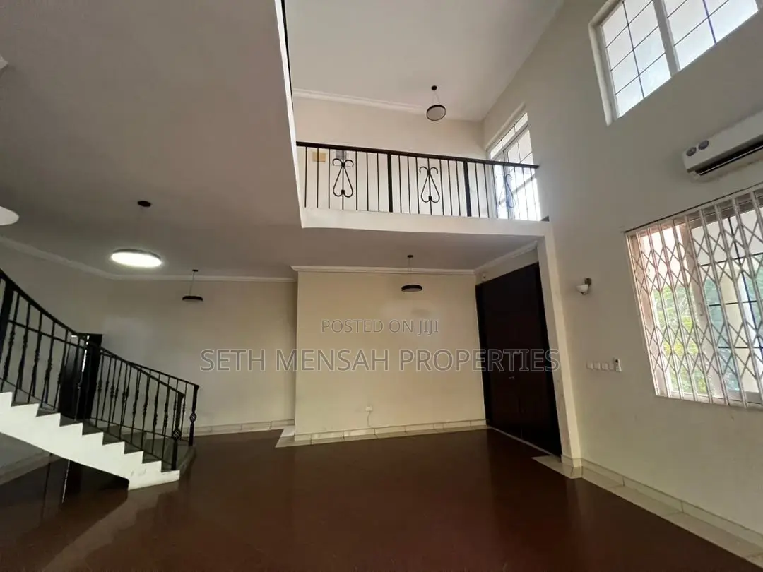 4bdrm House in Skm, Police Station for rent