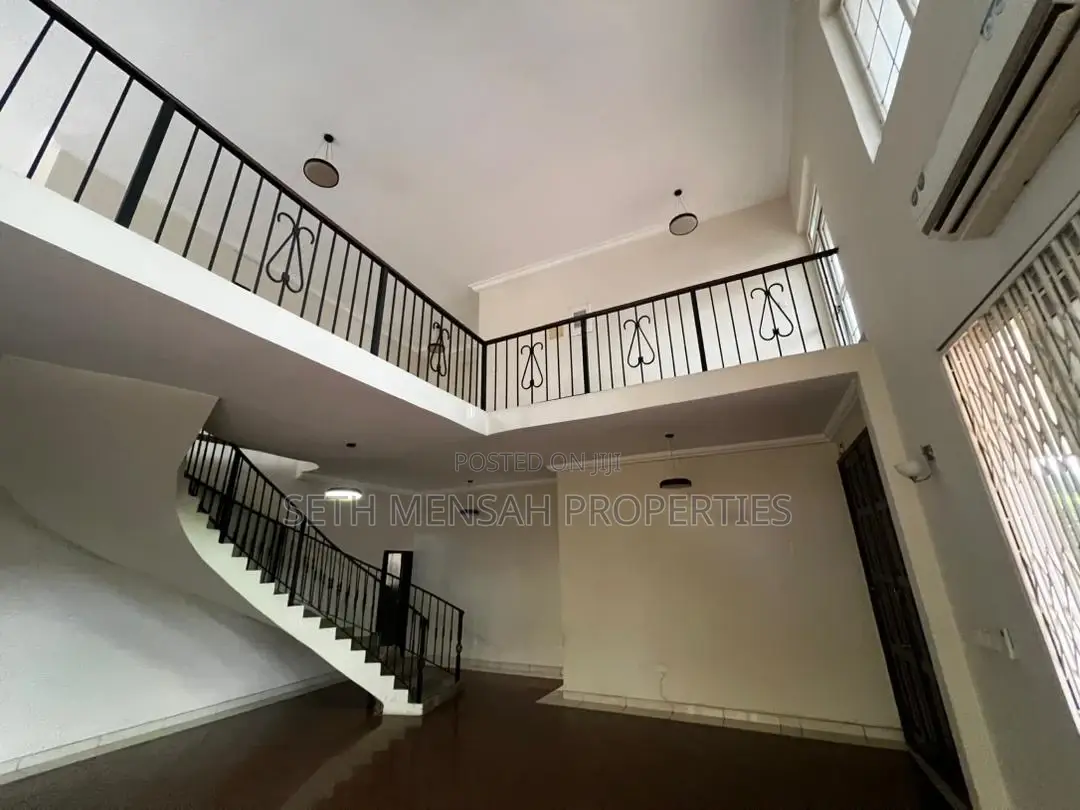 4bdrm House in Skm, Police Station for rent