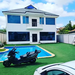 5bdrm House in Millions Properties, Kumasi Metropolitan for sale
