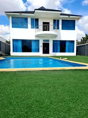 5bdrm House in Millions Properties, Kumasi Metropolitan for sale