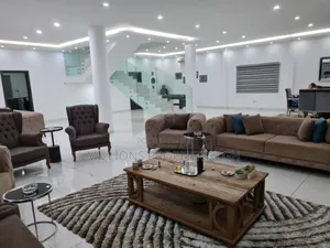 5bdrm House in Millions Properties, Kumasi Metropolitan for sale
