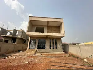 4bdrm Duplex in East Legon Hills for sale