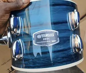 Gigmaker Yamaha 5- Set Drums With Cymbals
