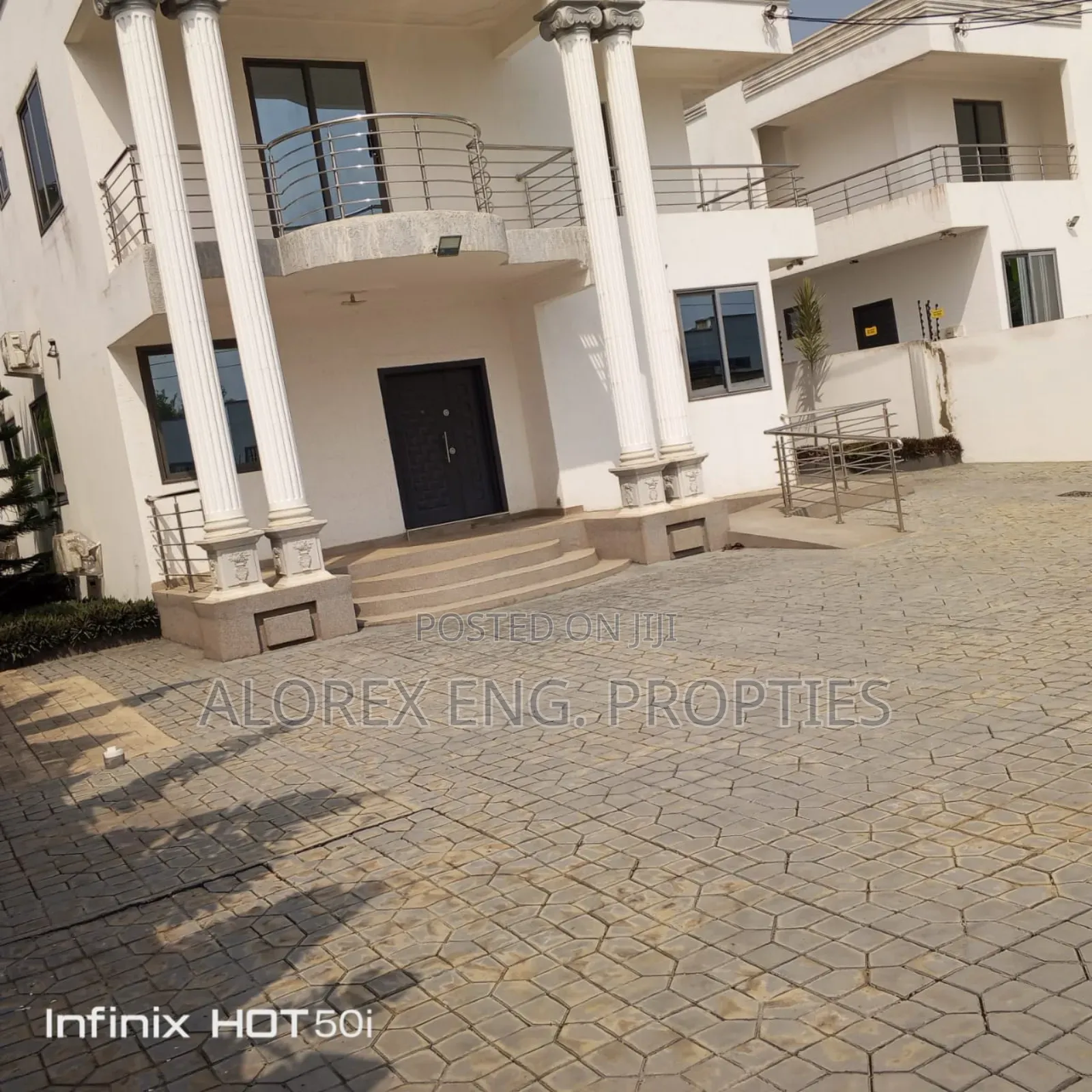 4bdrm House in Oyarifa