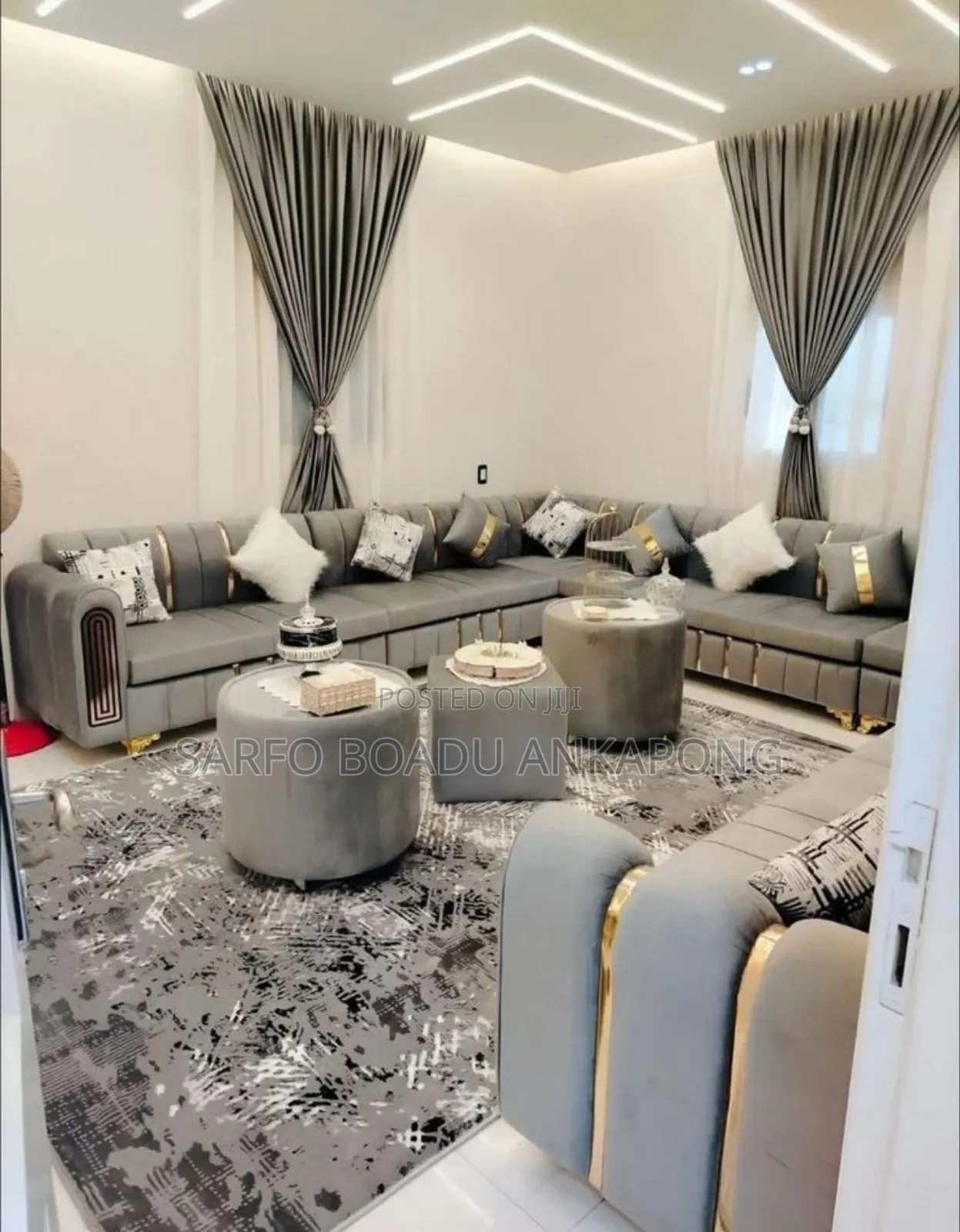 Loyalty Living Room Design and Curtains