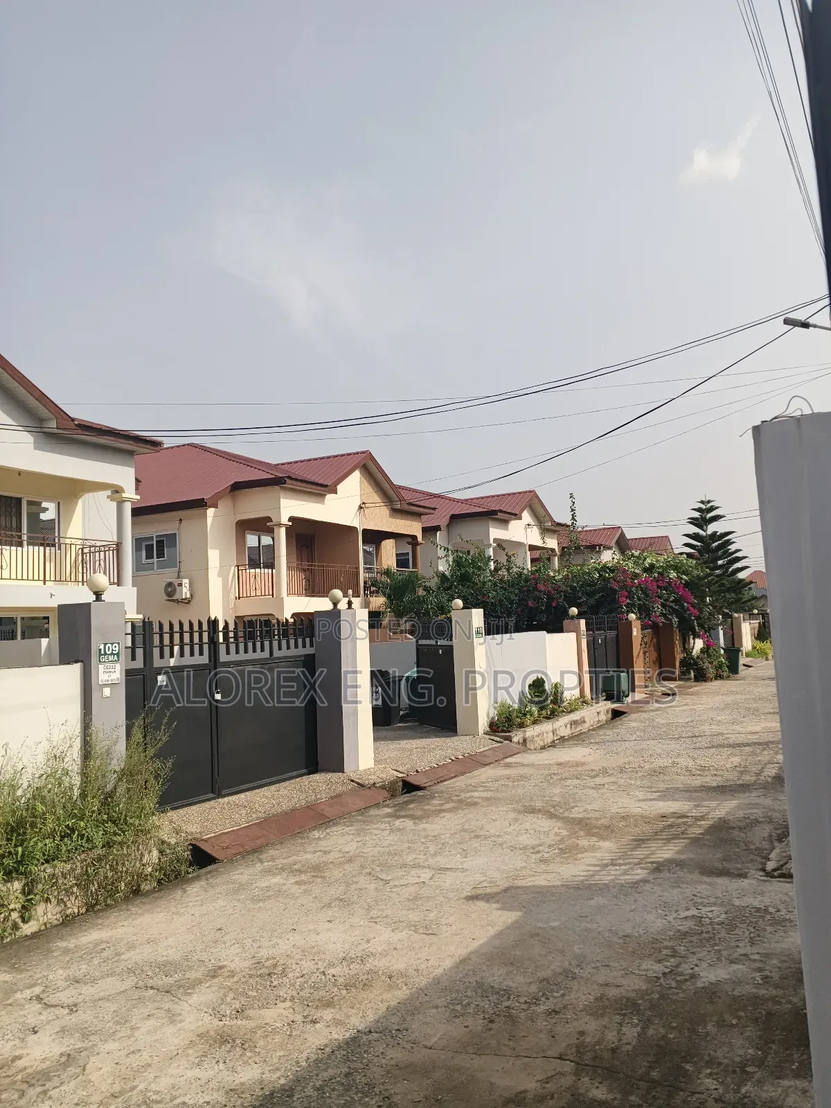 3bdrm House in Teiman, Oyarifa for rent