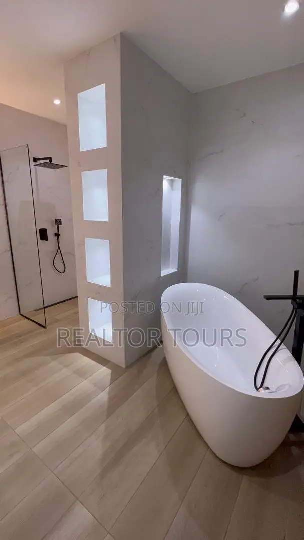 4bdrm House in East Legon for rent