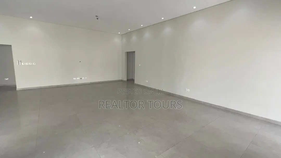 4bdrm House in East Legon for rent