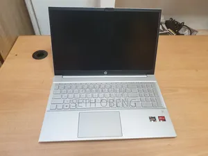 Laptop HP Pavilion 15 16GB AMD Ryzen 5 SSHD (Hybrid) 512GB