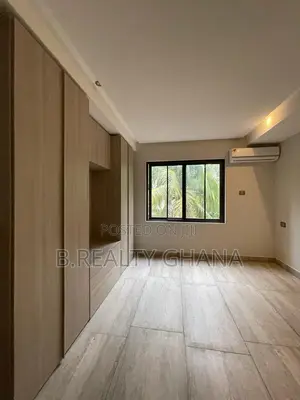 5bdrm House in East Legon for rent