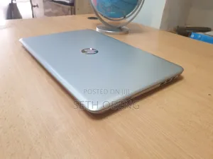 Laptop HP Pavilion 15 8GB Intel Core i5 SSHD (Hybrid) 256GB